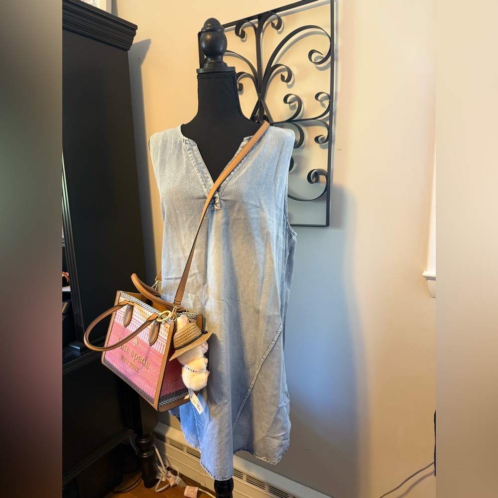 Blue Sleeveless Dress